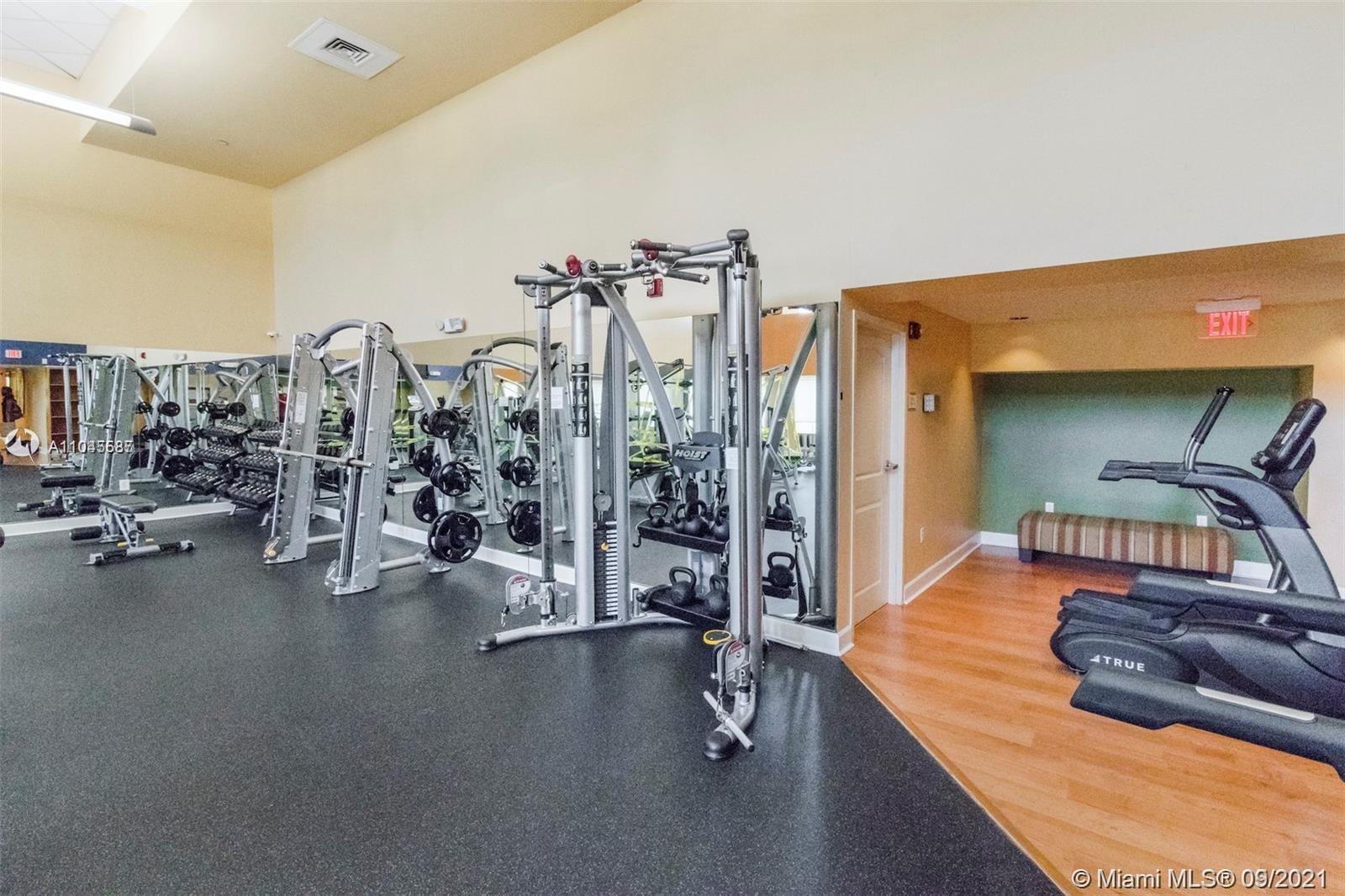 TOSCANO CONDO - Residential