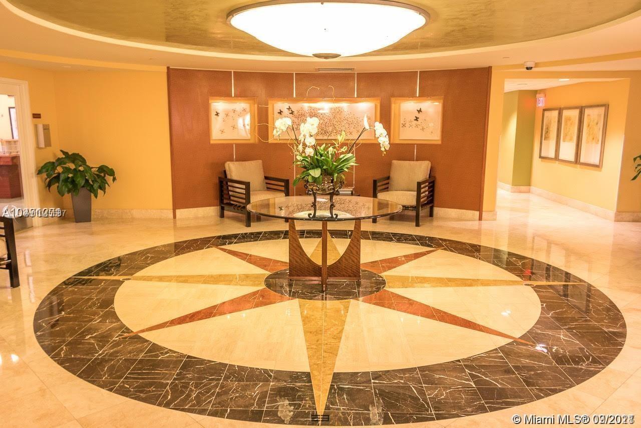 TOSCANO CONDO - Residential