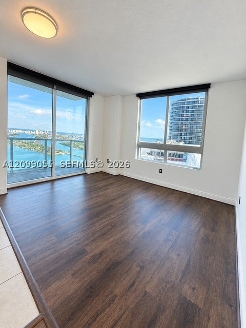 1900 N Bayshore Dr 4203