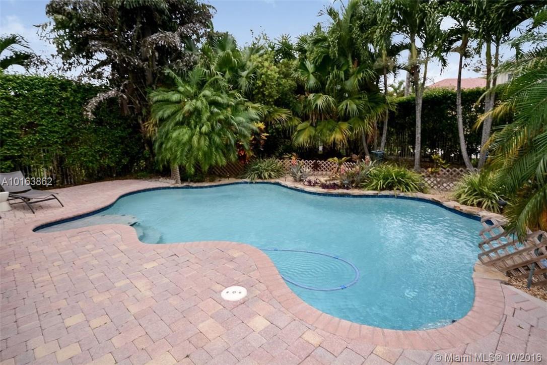 FERN RIDGE - Residential