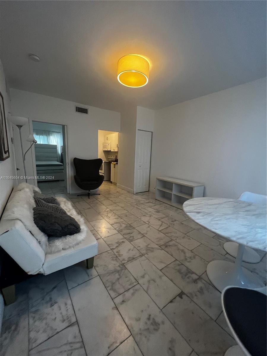 FIRST ART NOUVEAU CONDO - Residential