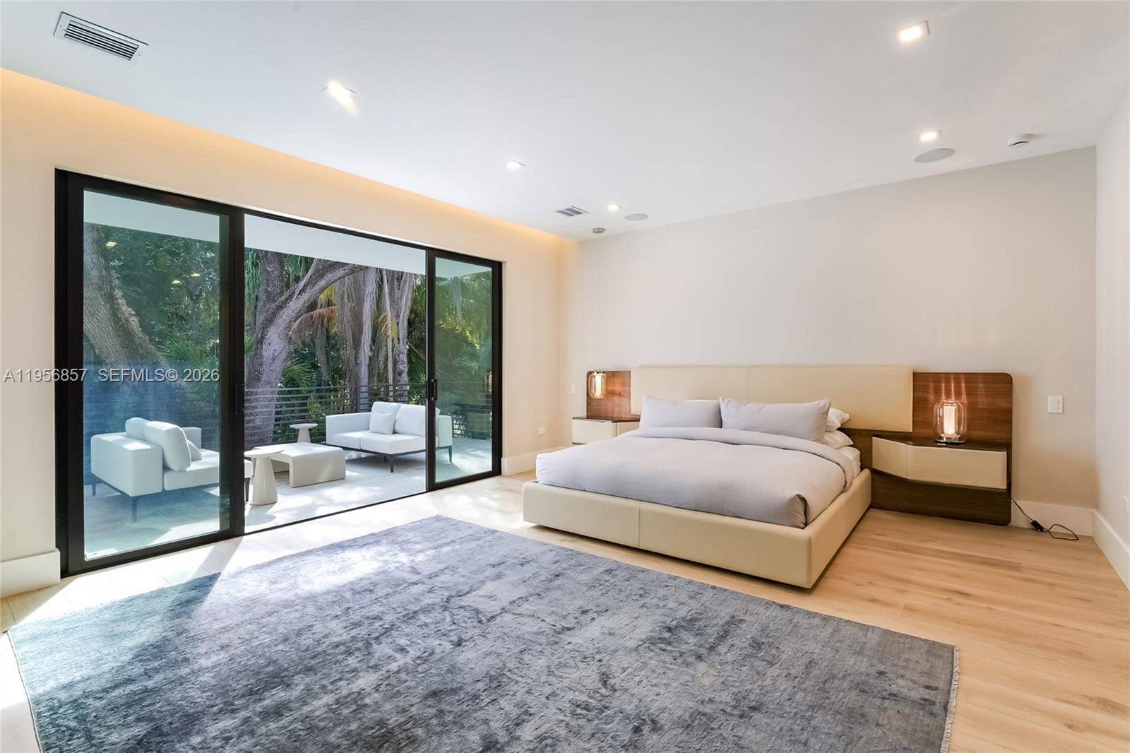 Northeast Coconut Grove - Residential Lease