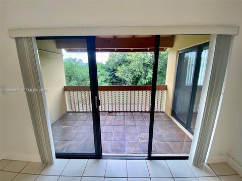 Miami-Dade County Condos for sale 43 8885 Fontainebleau Blvd 205 Miami FL 33172