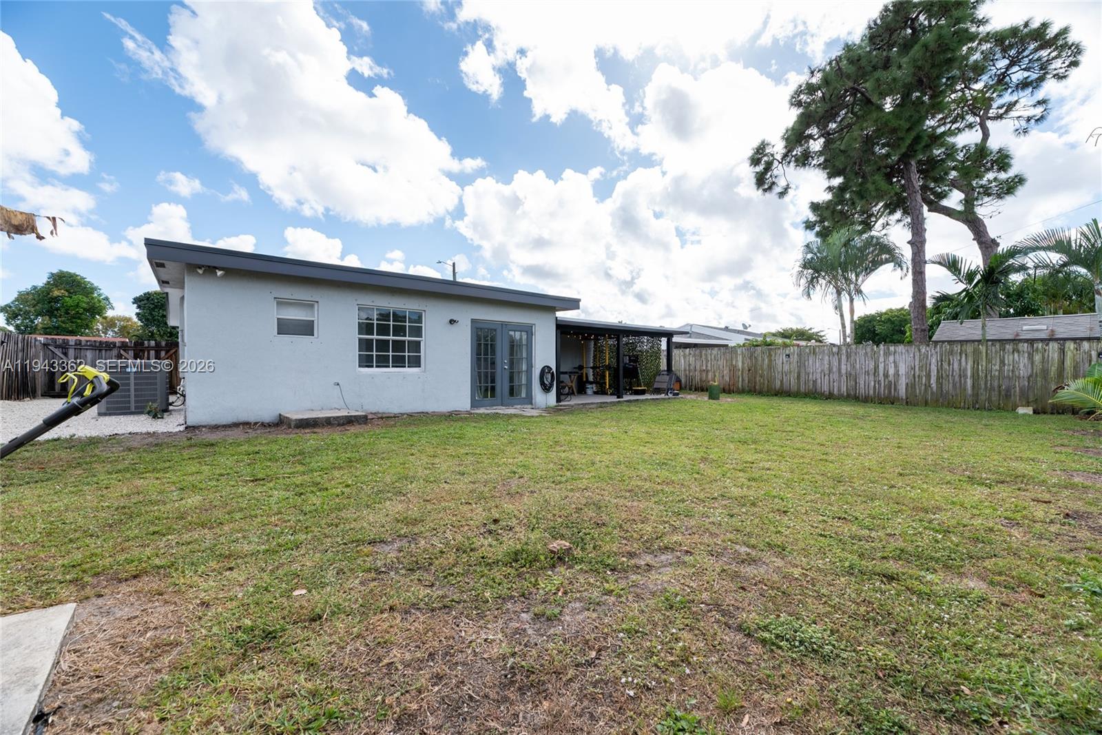 BROADVIEW PARK - Residential