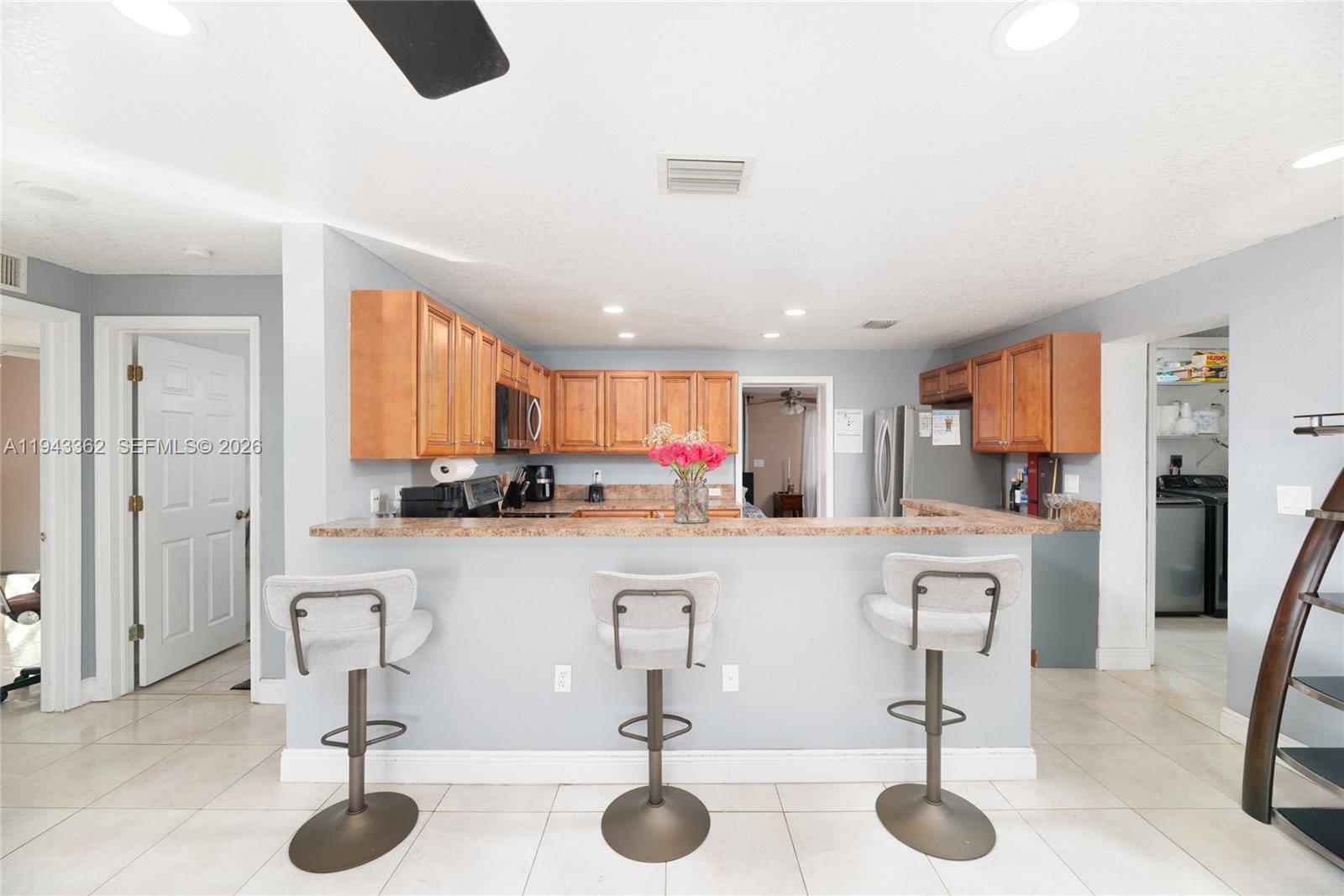 BROADVIEW PARK - Residential