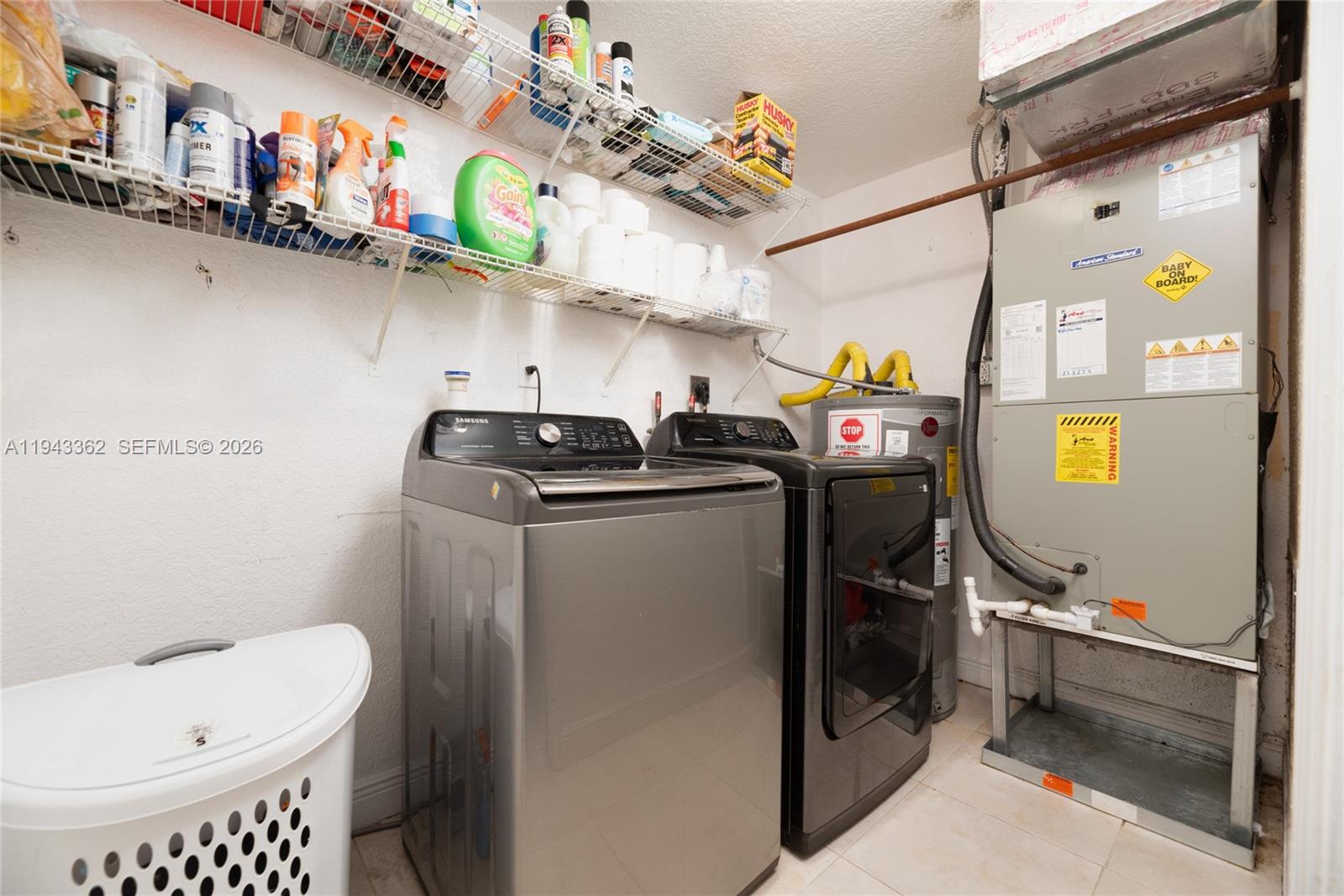 BROADVIEW PARK - Residential