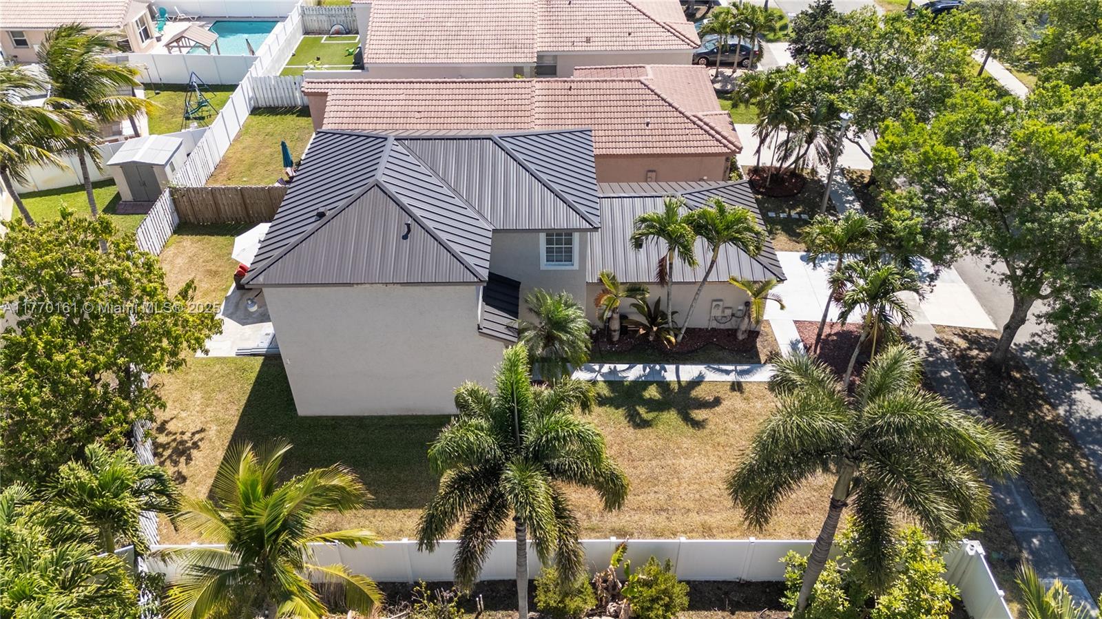 SILVER LAKES PHASE III RE - Residential