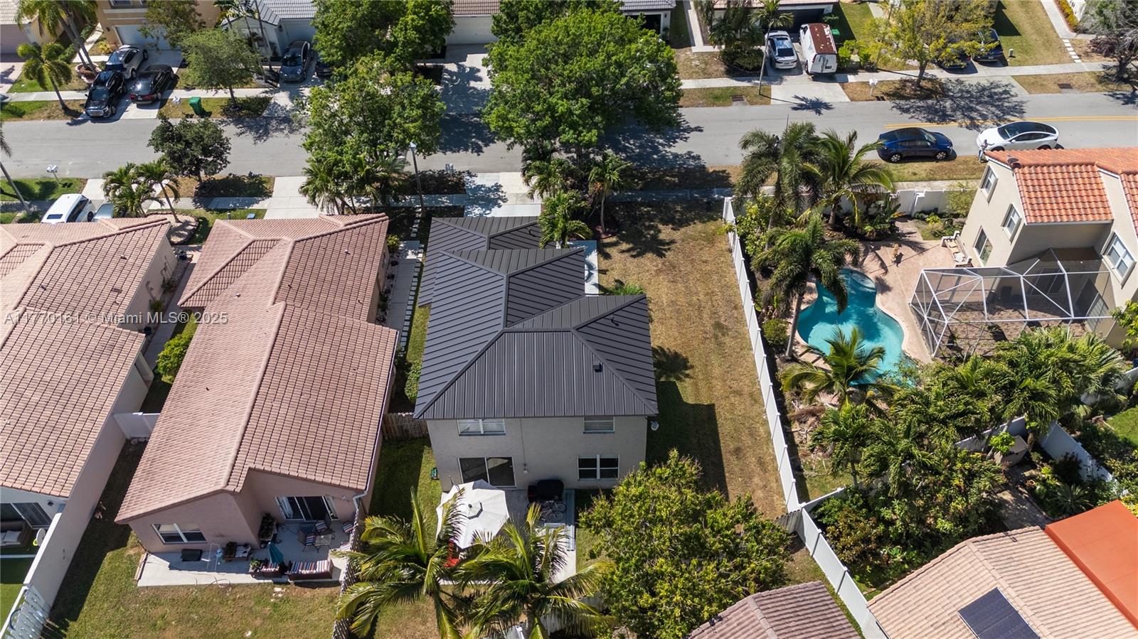 SILVER LAKES PHASE III RE - Residential