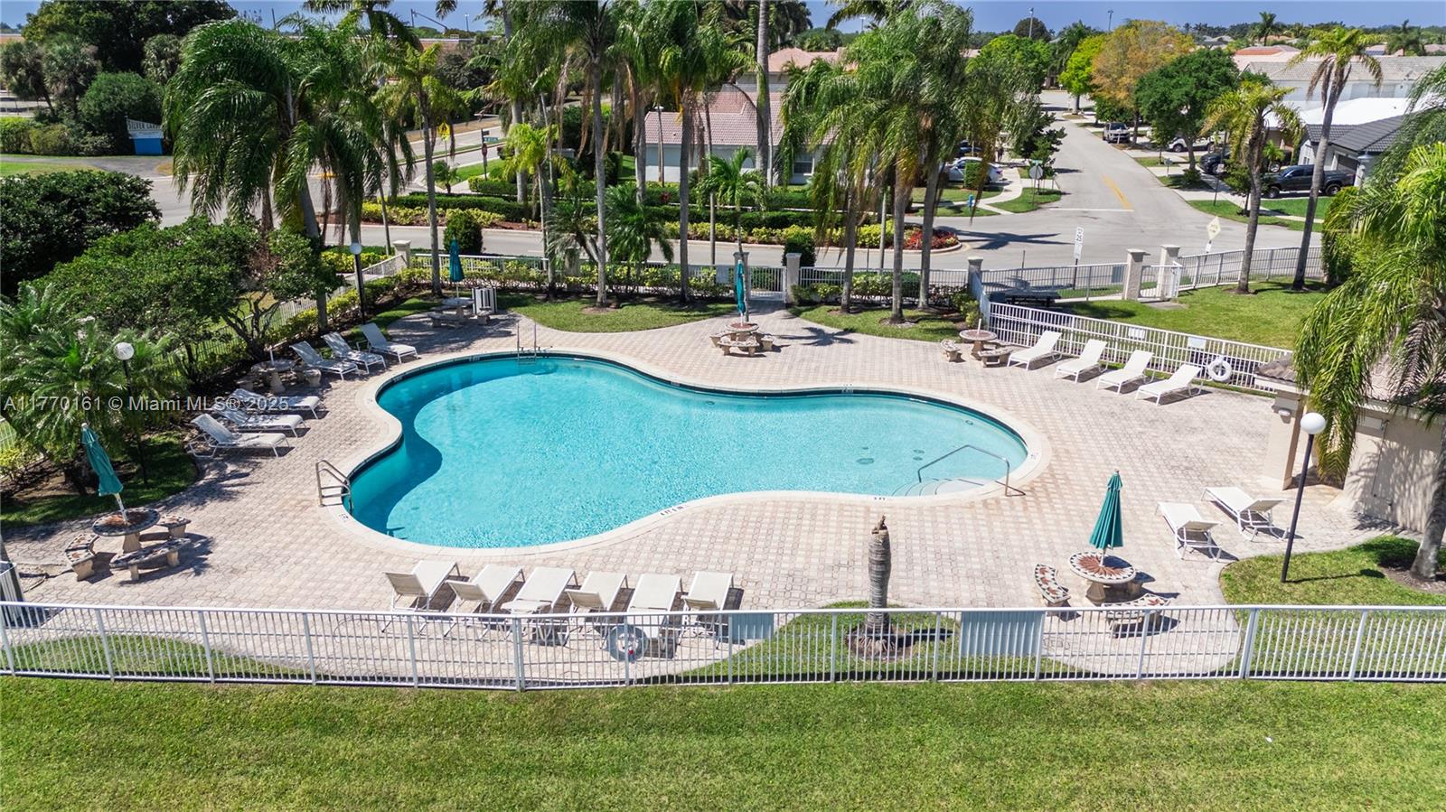 SILVER LAKES PHASE III RE - Residential