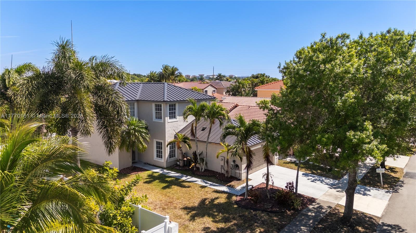 SILVER LAKES PHASE III RE - Residential