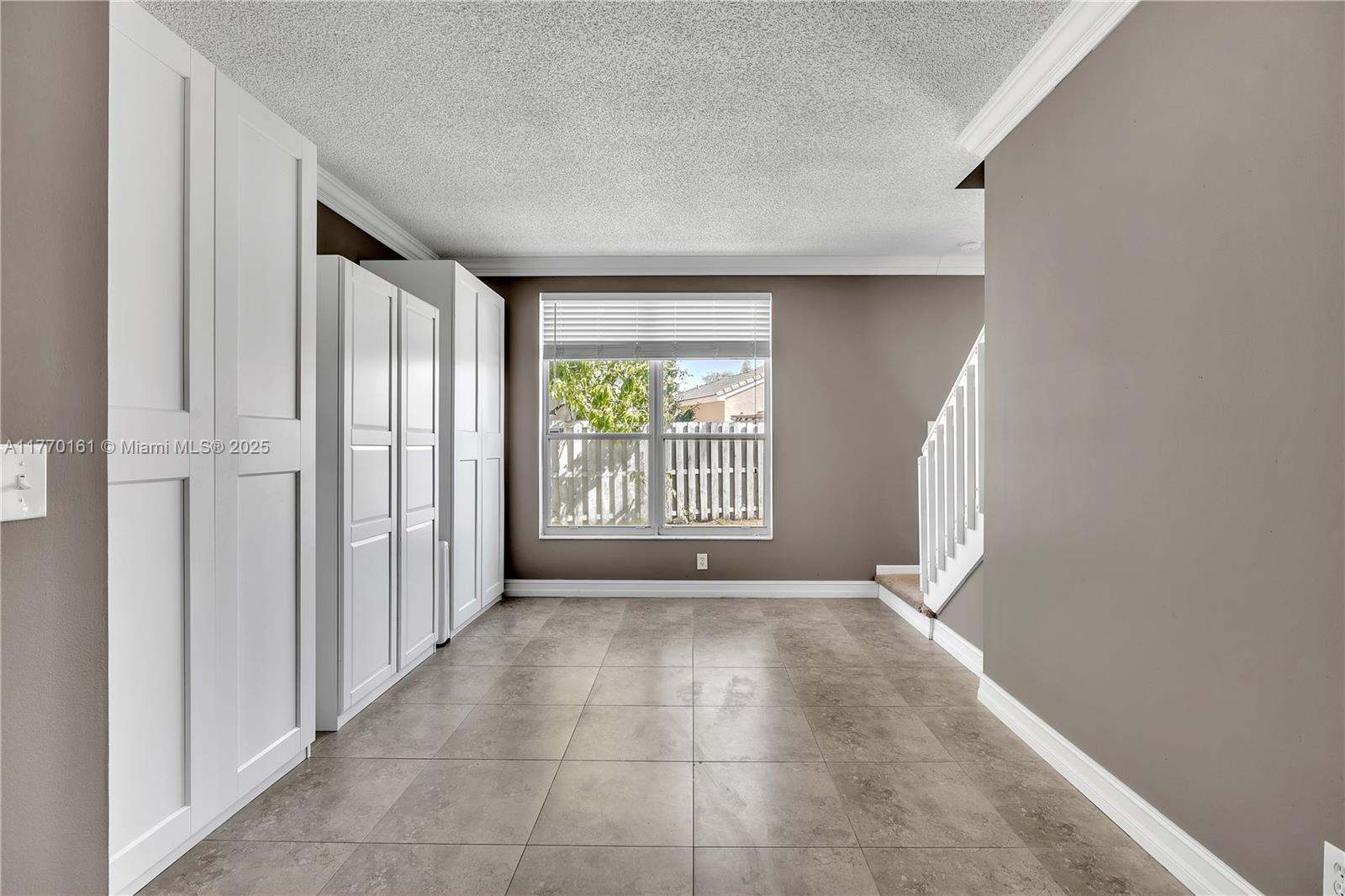 SILVER LAKES PHASE III RE - Residential