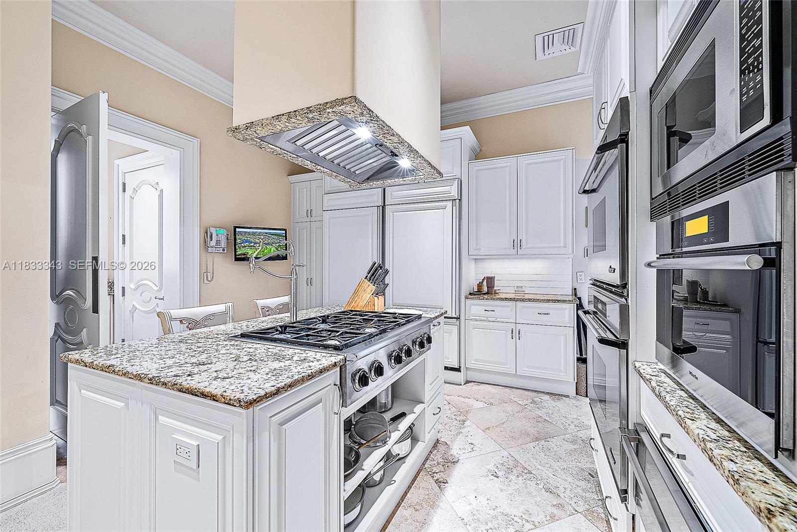 Admirals Cove - Residential