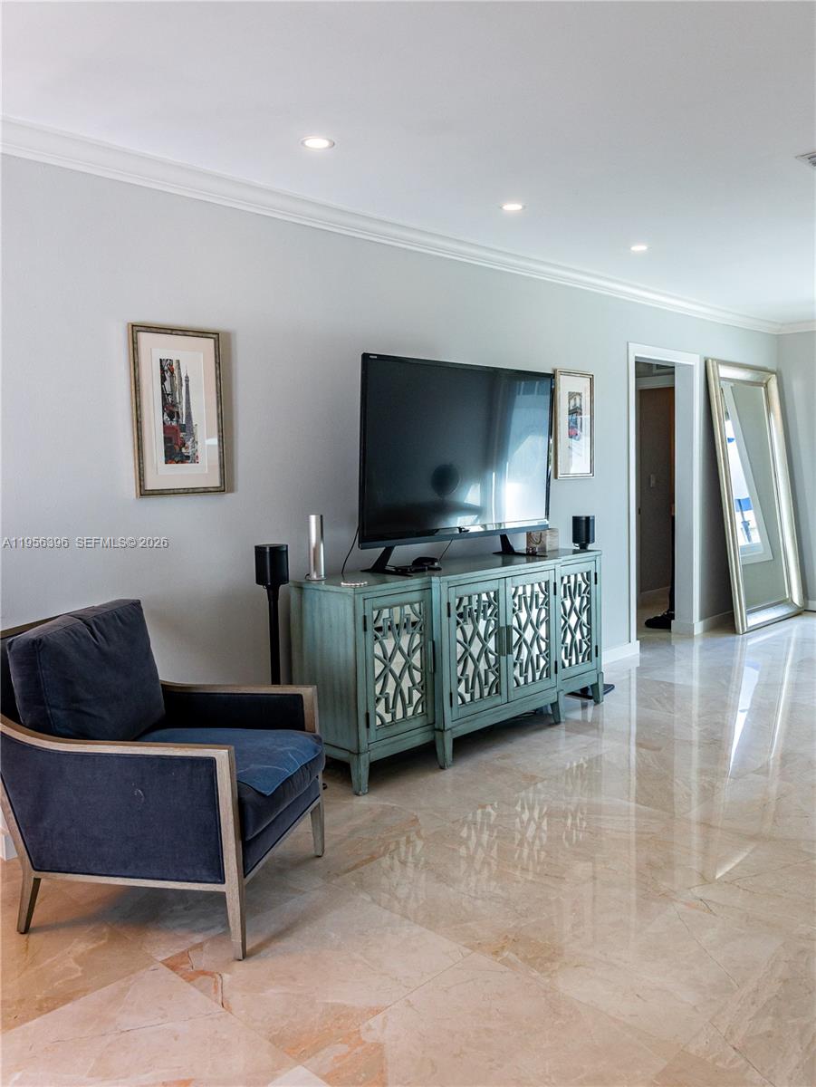 SEAWAY - Residential