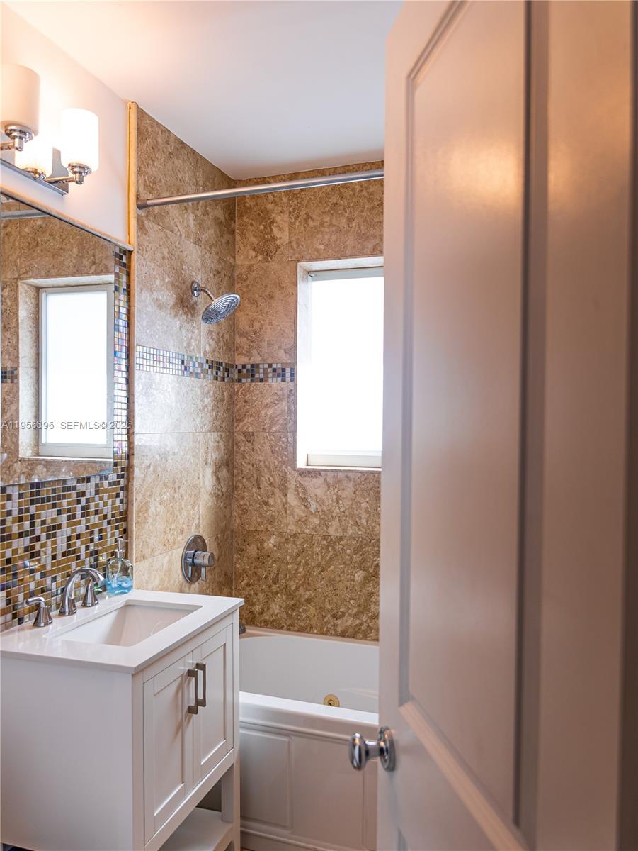 SEAWAY - Residential