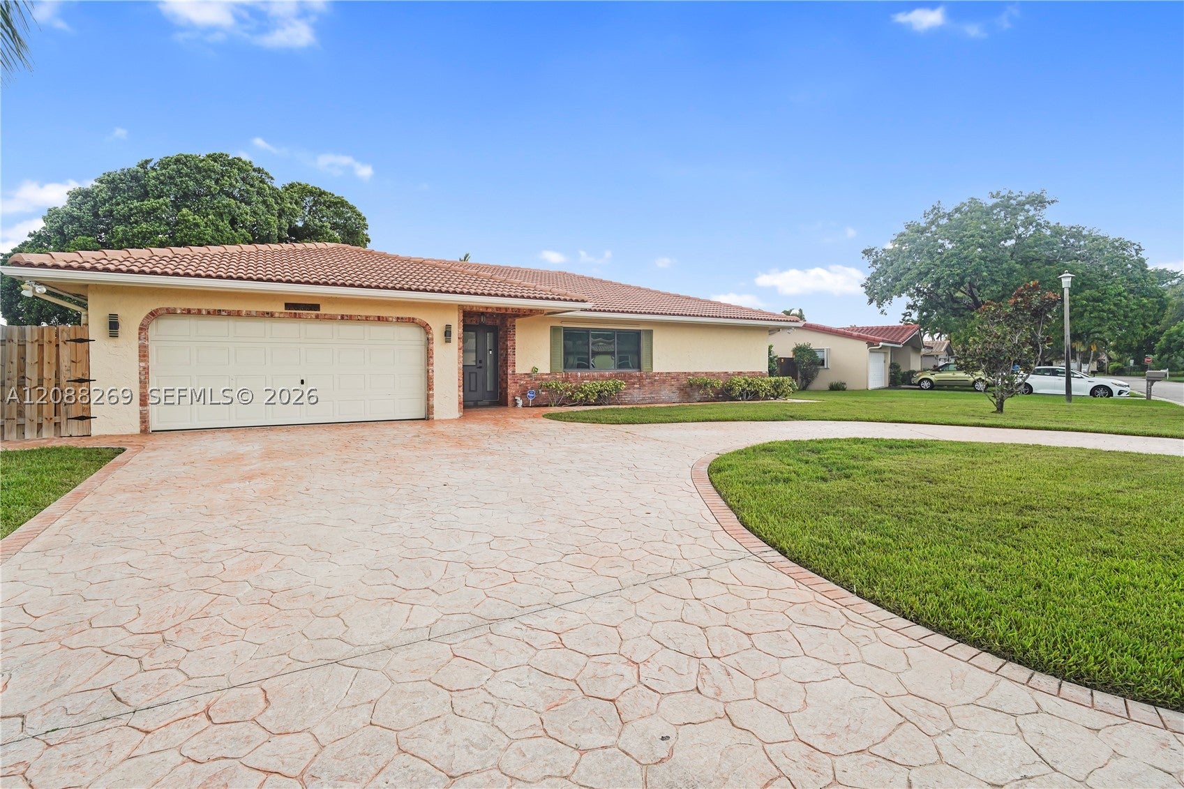 10650 NW 42nd Dr