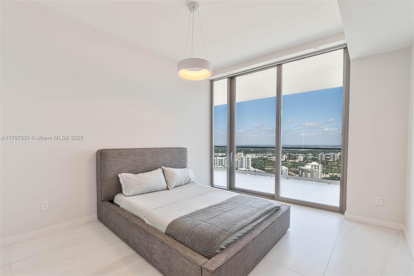 18975 COLLINS CONDO - Residential