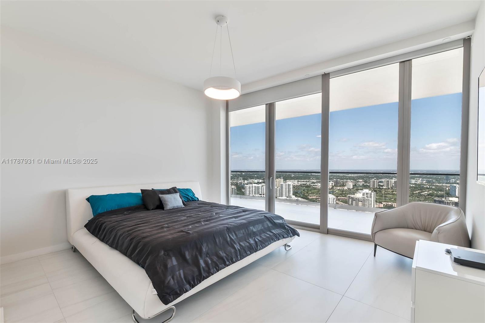 18975 COLLINS CONDO - Residential