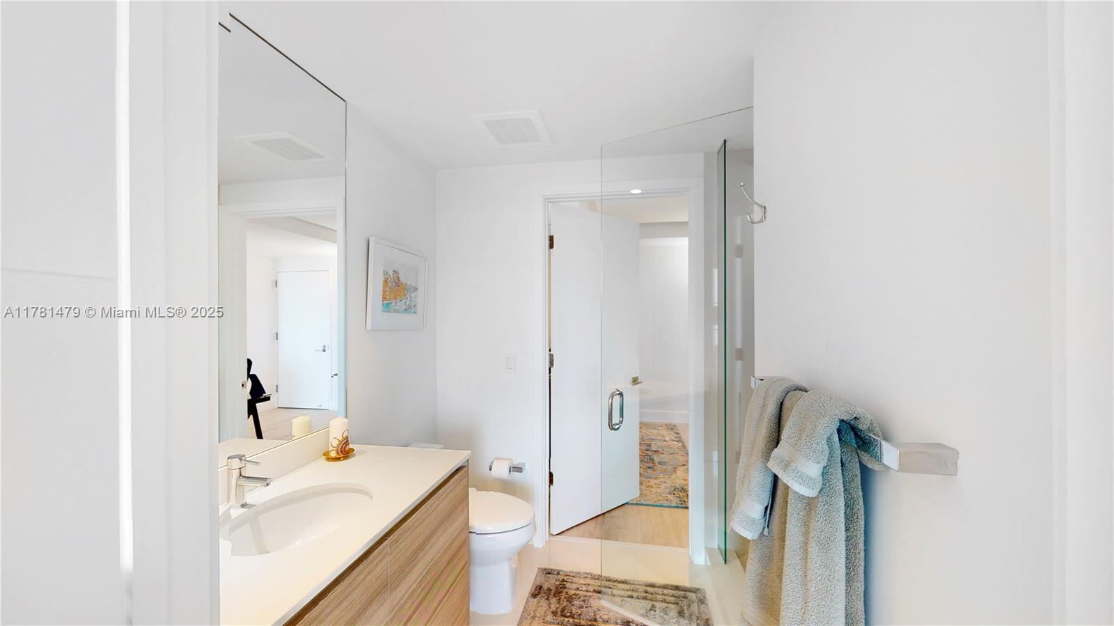 3401 MIDTOWN CONDO - Residential