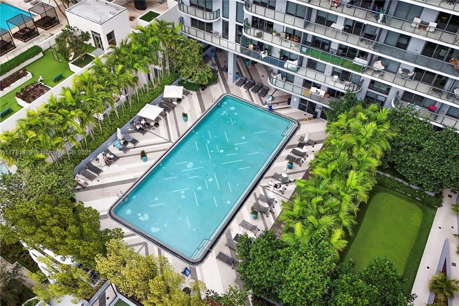 3401 MIDTOWN CONDO - Residential