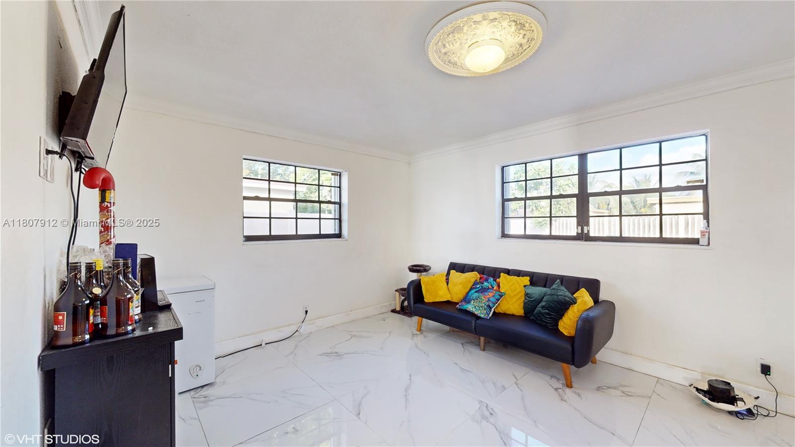 ORIOLE ESTATES SEC 3 - Residential
