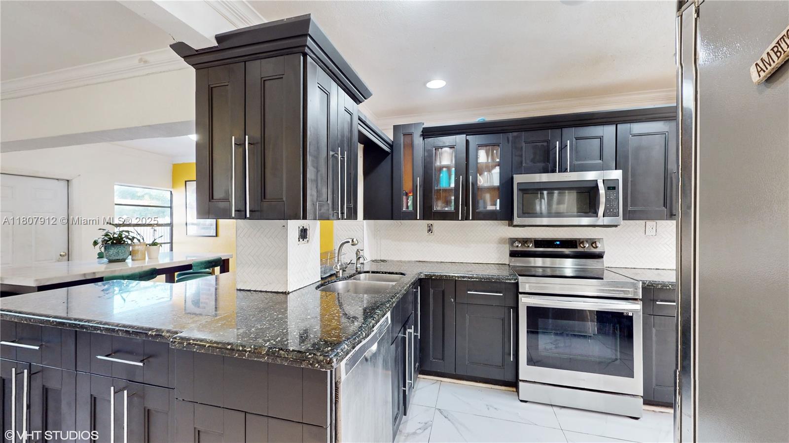 ORIOLE ESTATES SEC 3 - Residential