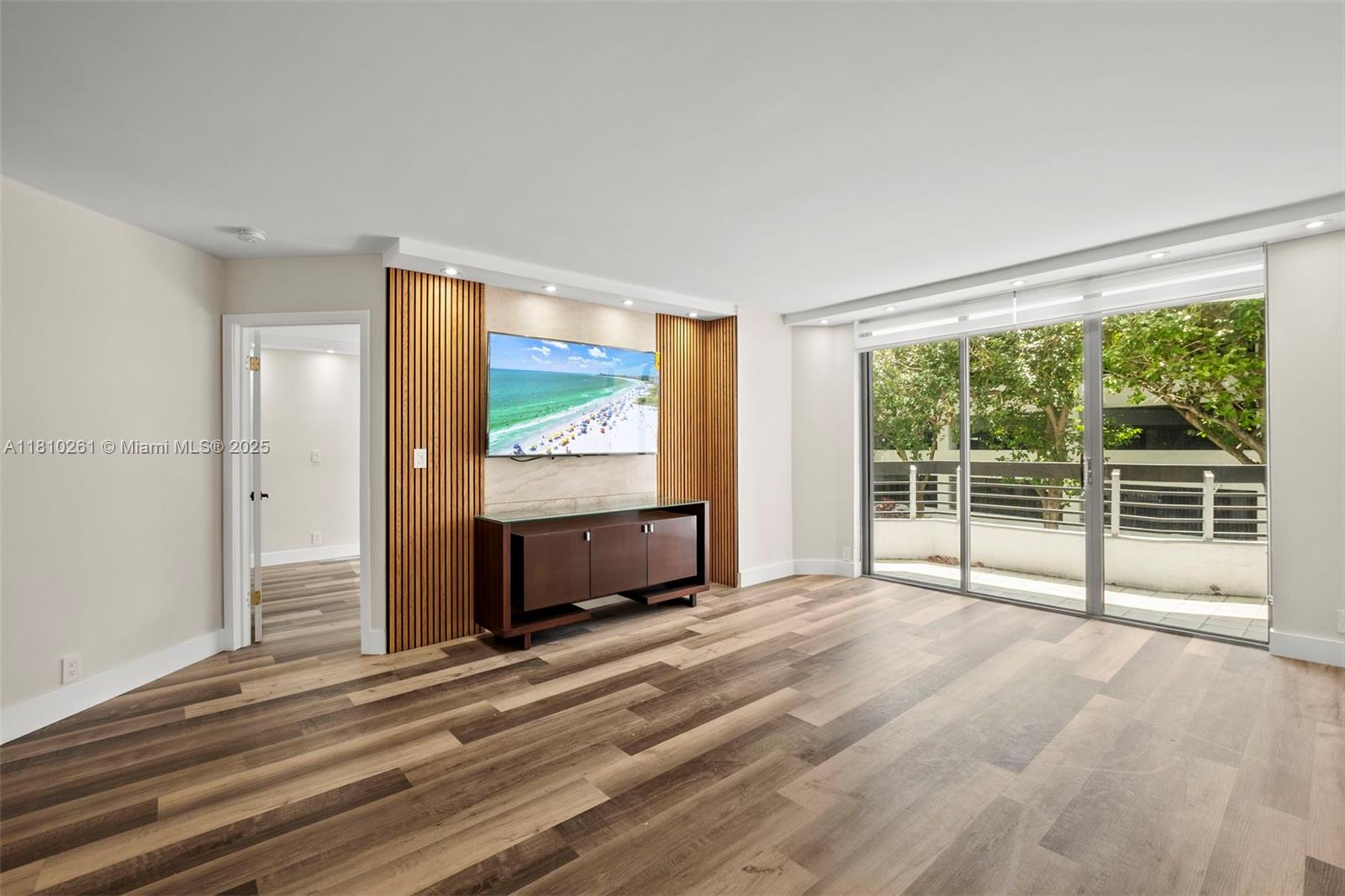 MYSTIC POINTE CONDO NO TH - Residential Lease