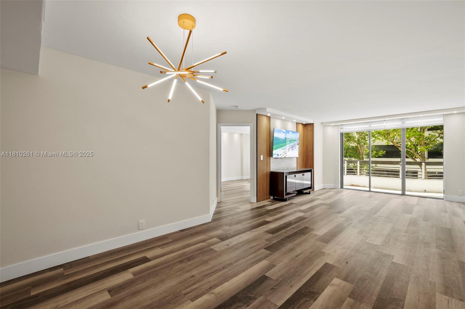 MYSTIC POINTE CONDO NO TH - Residential Lease