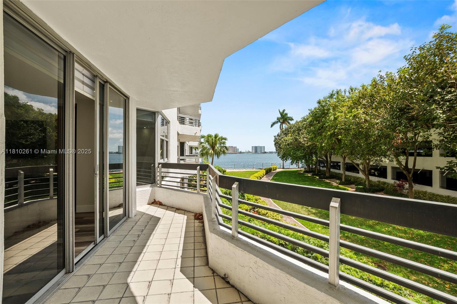 MYSTIC POINTE CONDO NO TH - Residential Lease