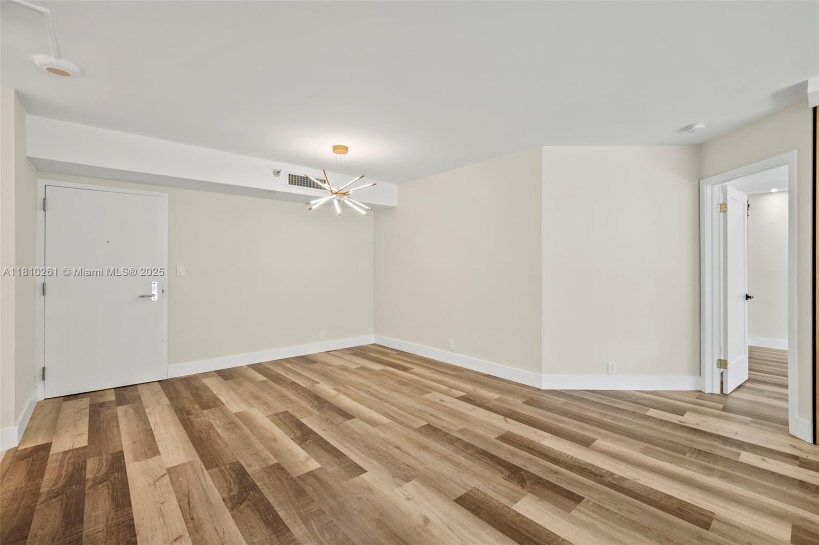 MYSTIC POINTE CONDO NO TH - Residential Lease