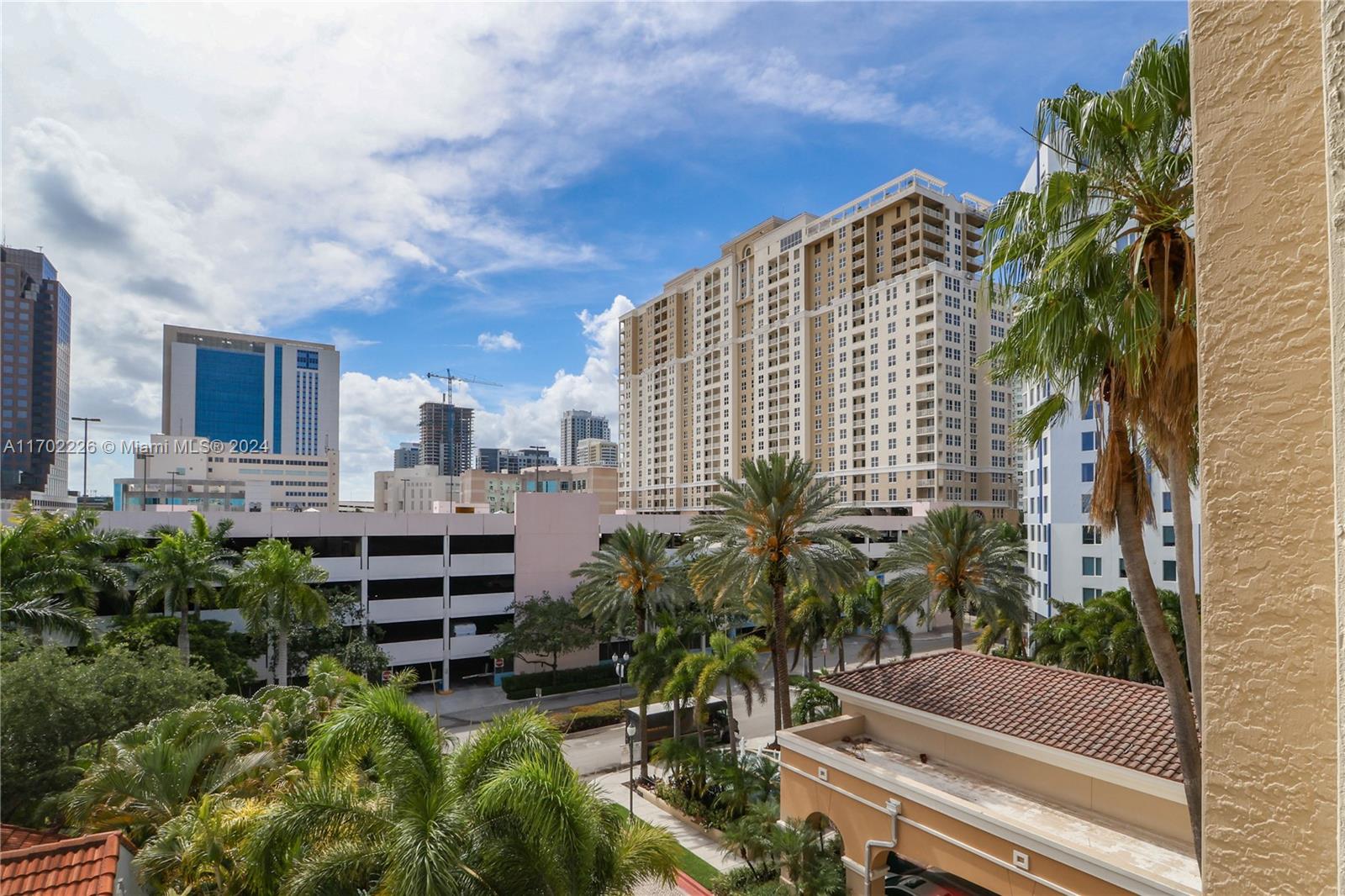 LAS OLAS BY THE RIVER CON - Residential