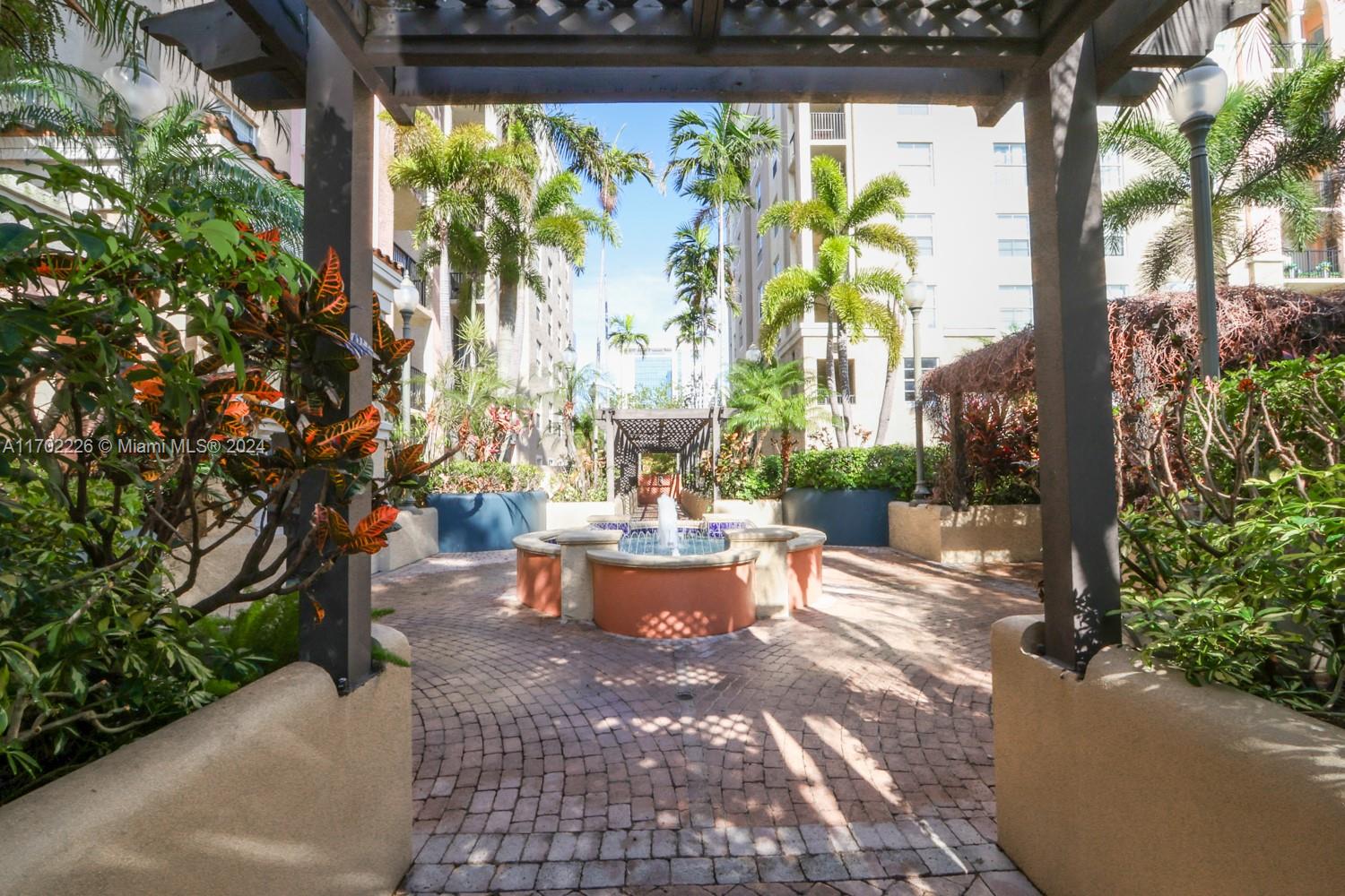 LAS OLAS BY THE RIVER CON - Residential