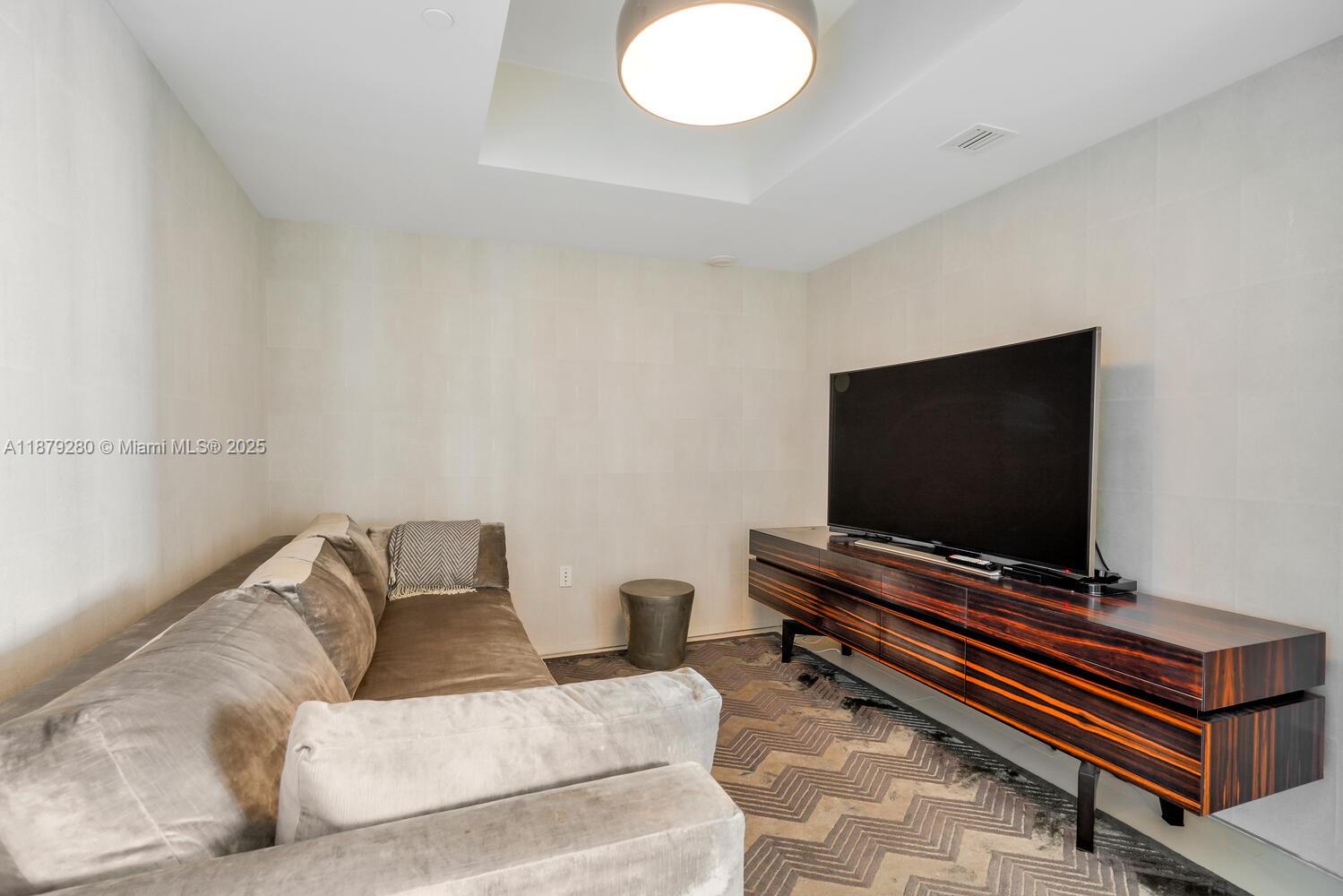 ICON BRICKELL NO TWO - Residential Lease