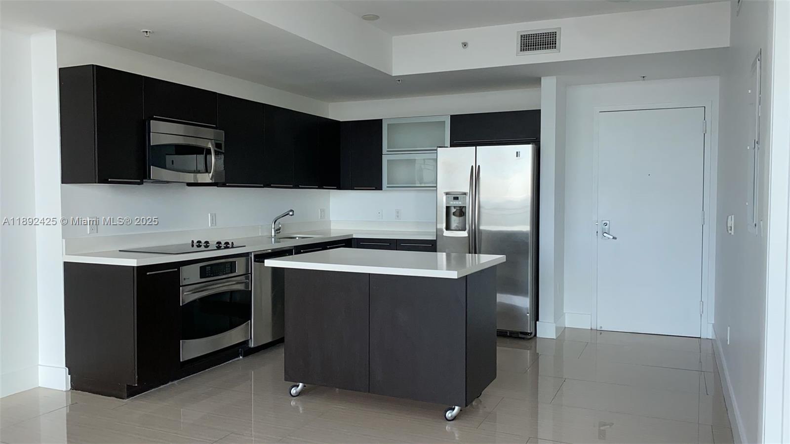 IVY CONDO - Residential Lease