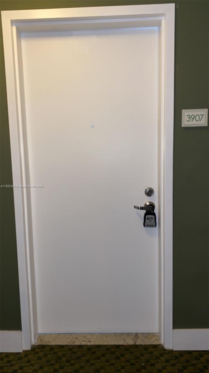 IVY CONDO - Residential Lease