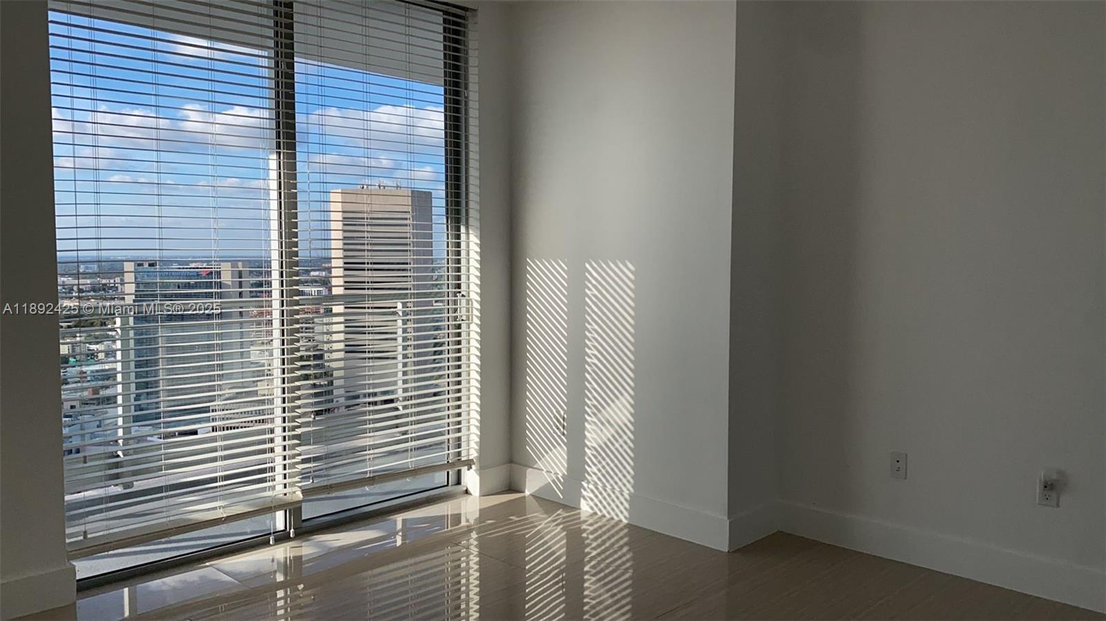 IVY CONDO - Residential Lease
