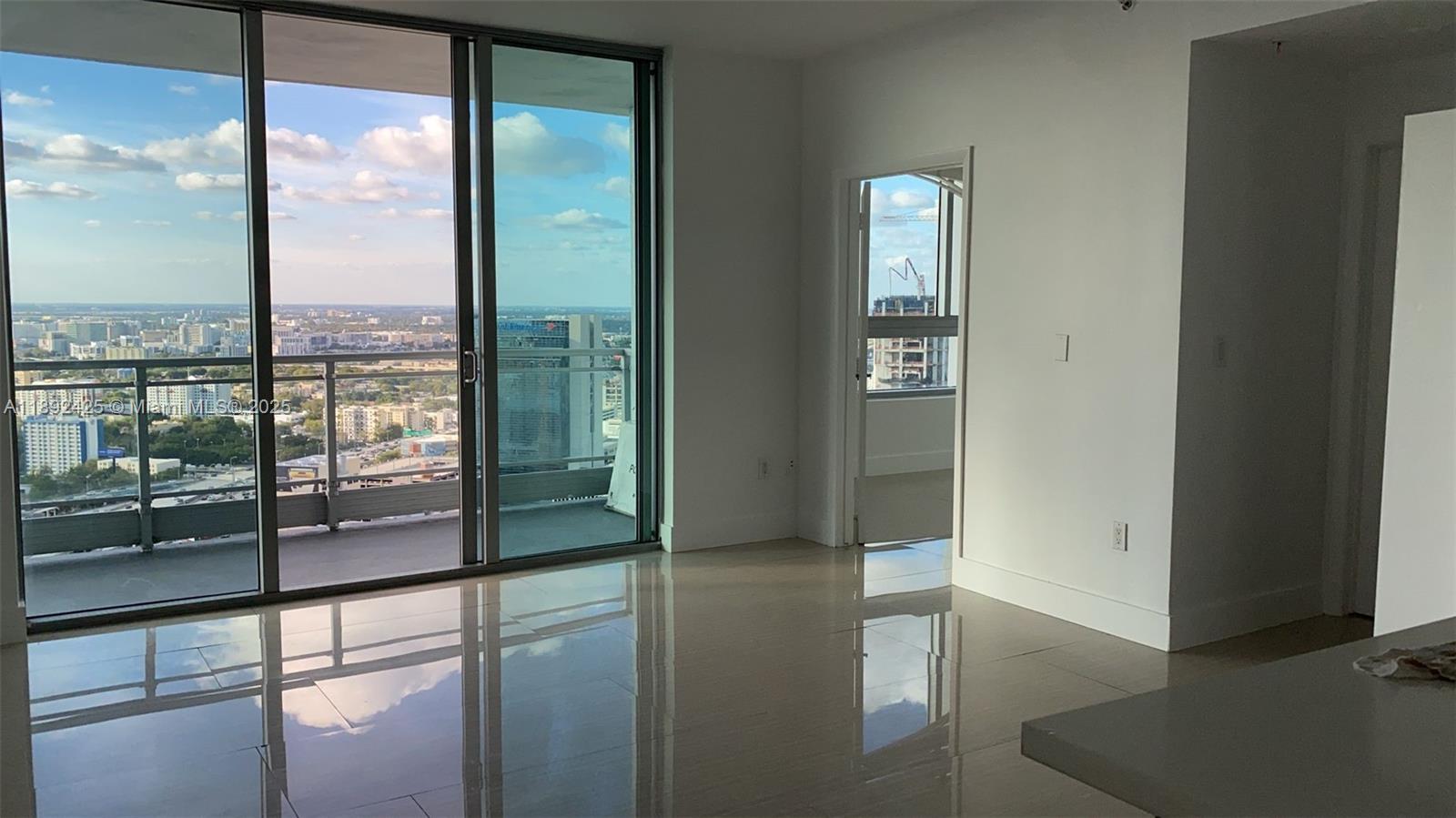 IVY CONDO - Residential Lease