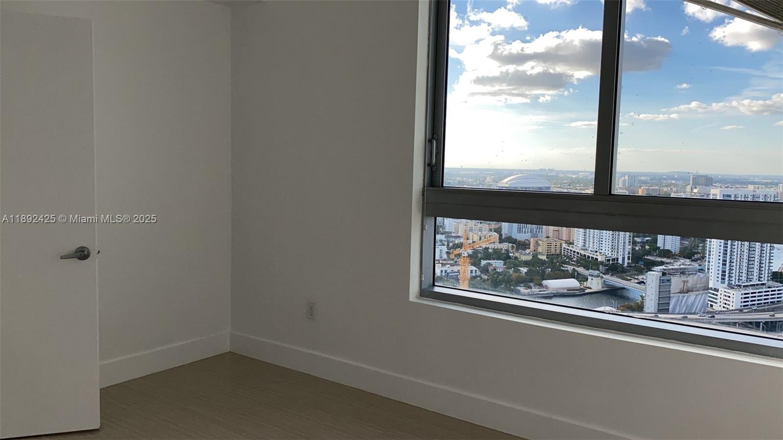 IVY CONDO - Residential Lease