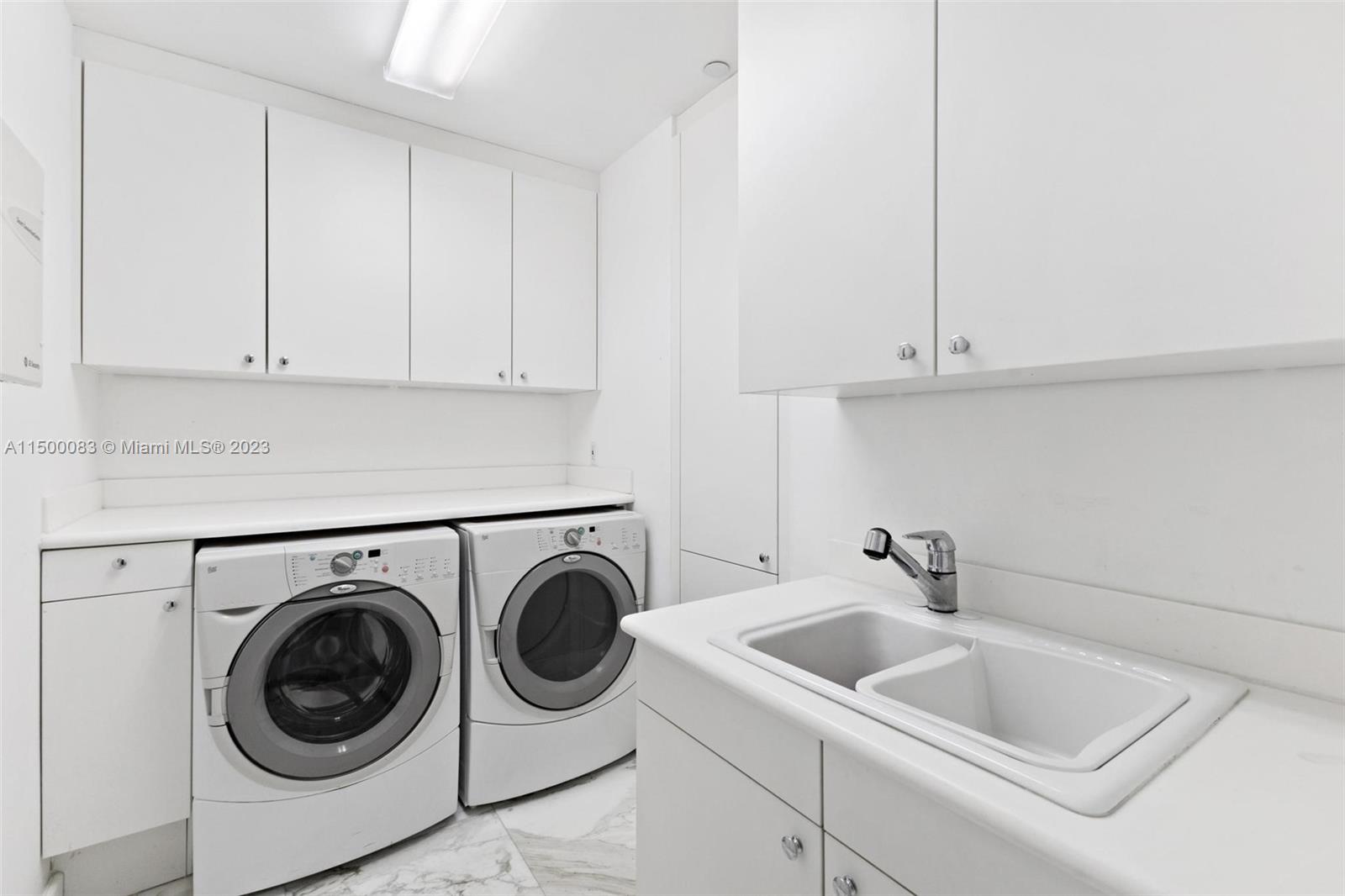 10295 COLLINS AVE RESDNTA - Residential