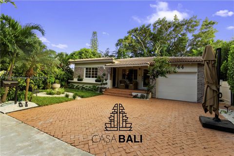 Photo of 744 NE 88th St, Miami, FL 33138 (MLS # A11891558)