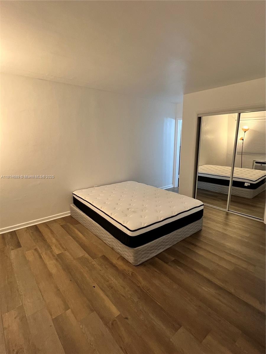 Rental Property at 1940 Ne 167th St 3A, North Miami Beach, Miami-Dade County, Florida - Bedrooms: 1 
Bathrooms: 1  - $1,200 MO.