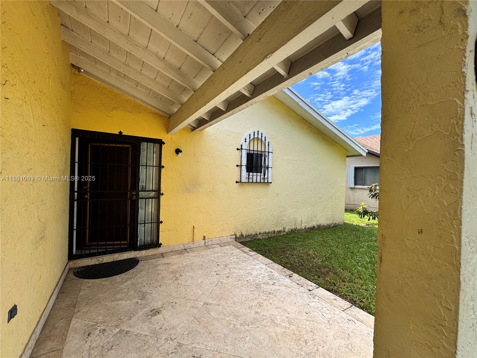 BISCAYNE VILLA HOMES SEC - Residential