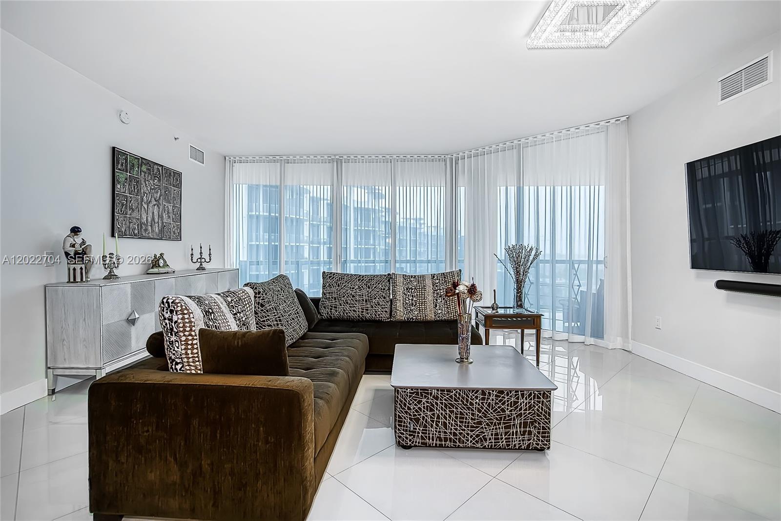THE ATRIUM AT AVENTURA CO - Residential