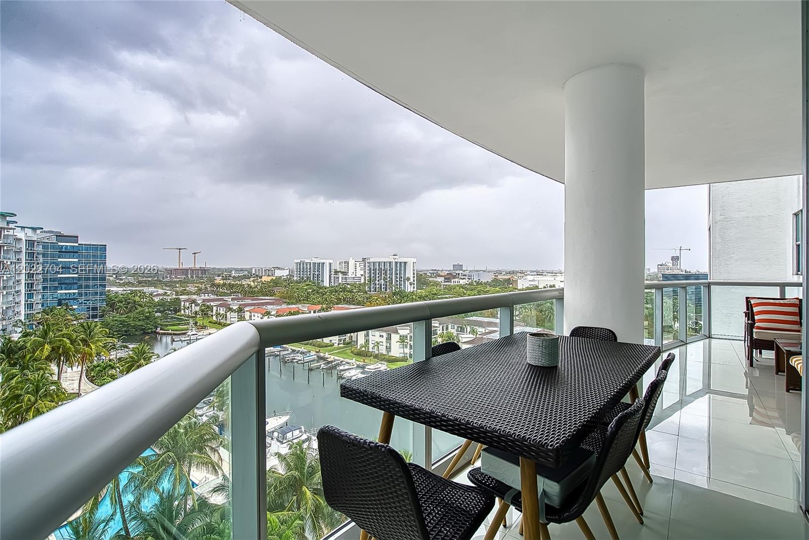THE ATRIUM AT AVENTURA CO - Residential