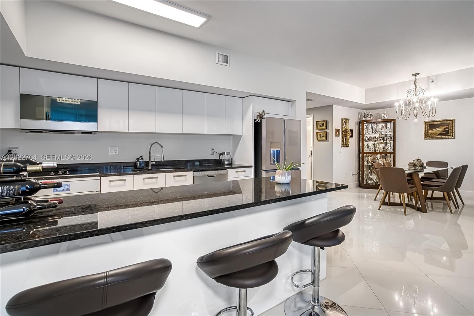 THE ATRIUM AT AVENTURA CO - Residential