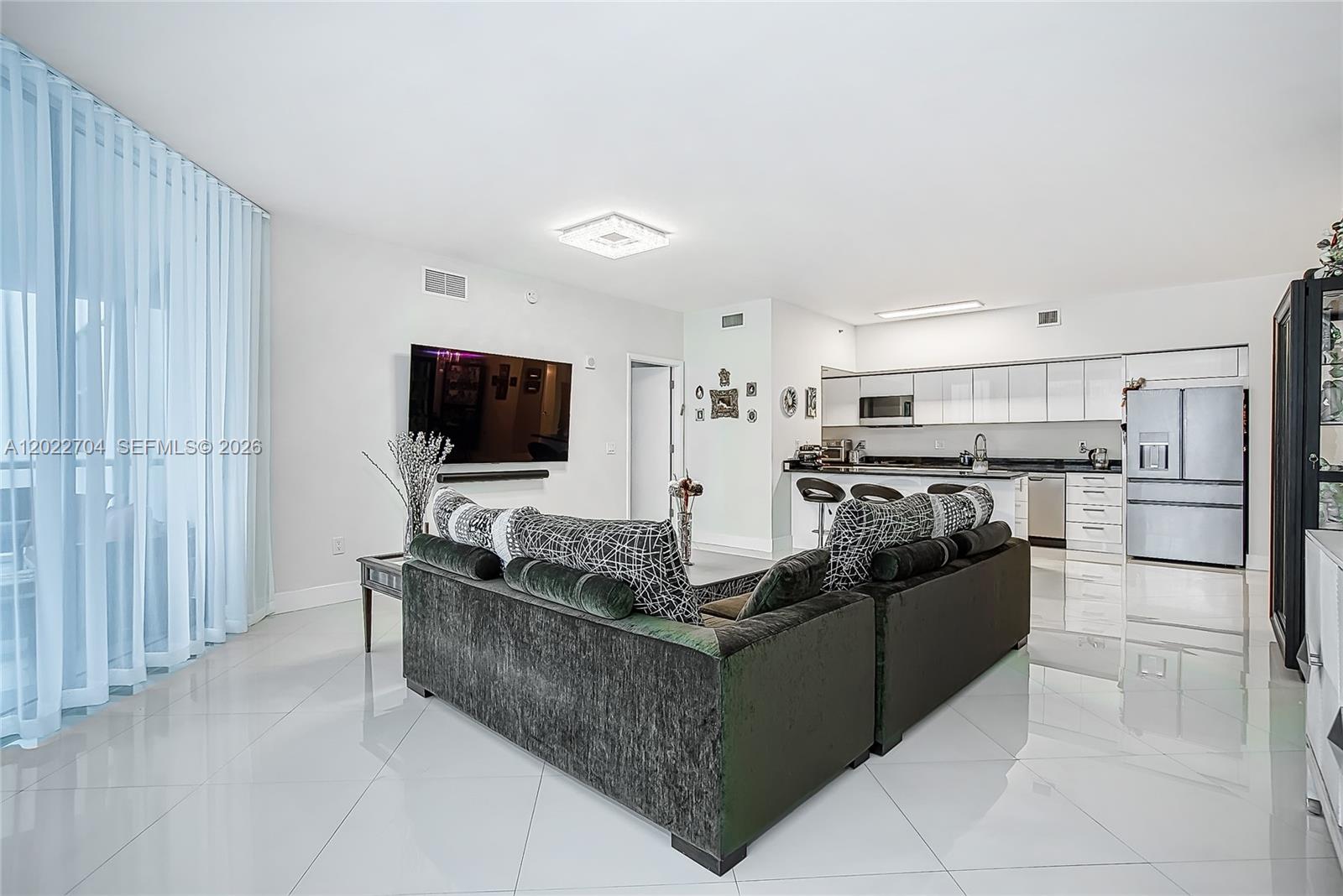 THE ATRIUM AT AVENTURA CO - Residential