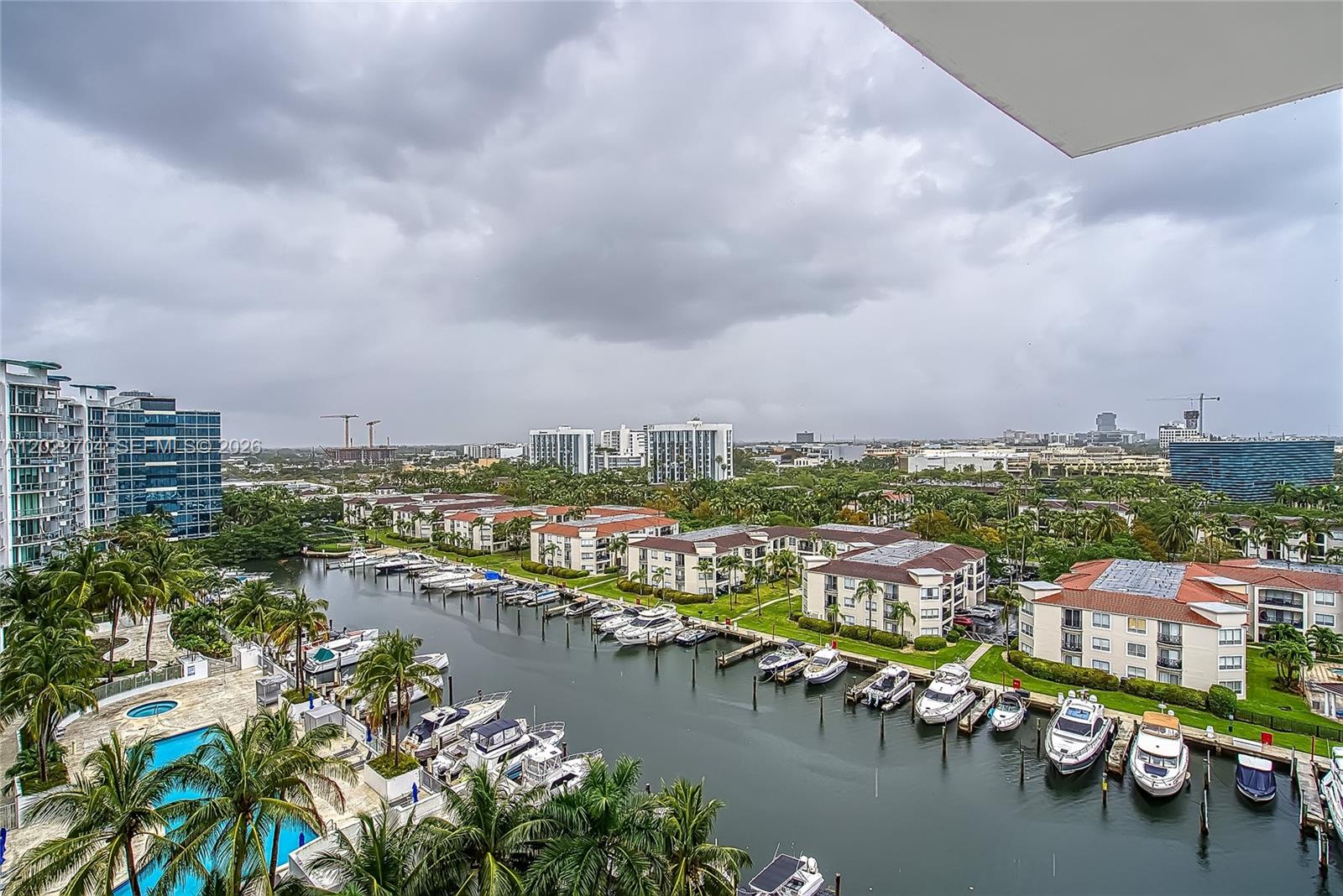 THE ATRIUM AT AVENTURA CO - Residential