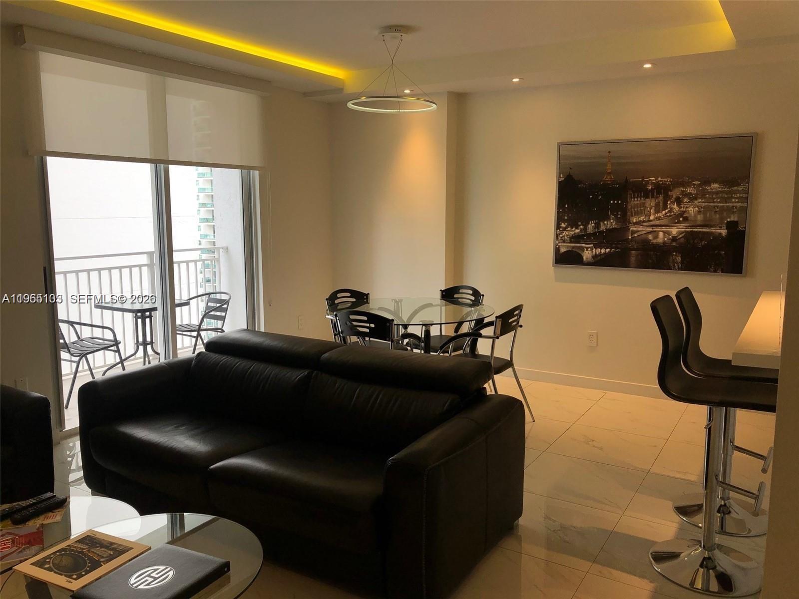 185 SE 14th Ter 2001