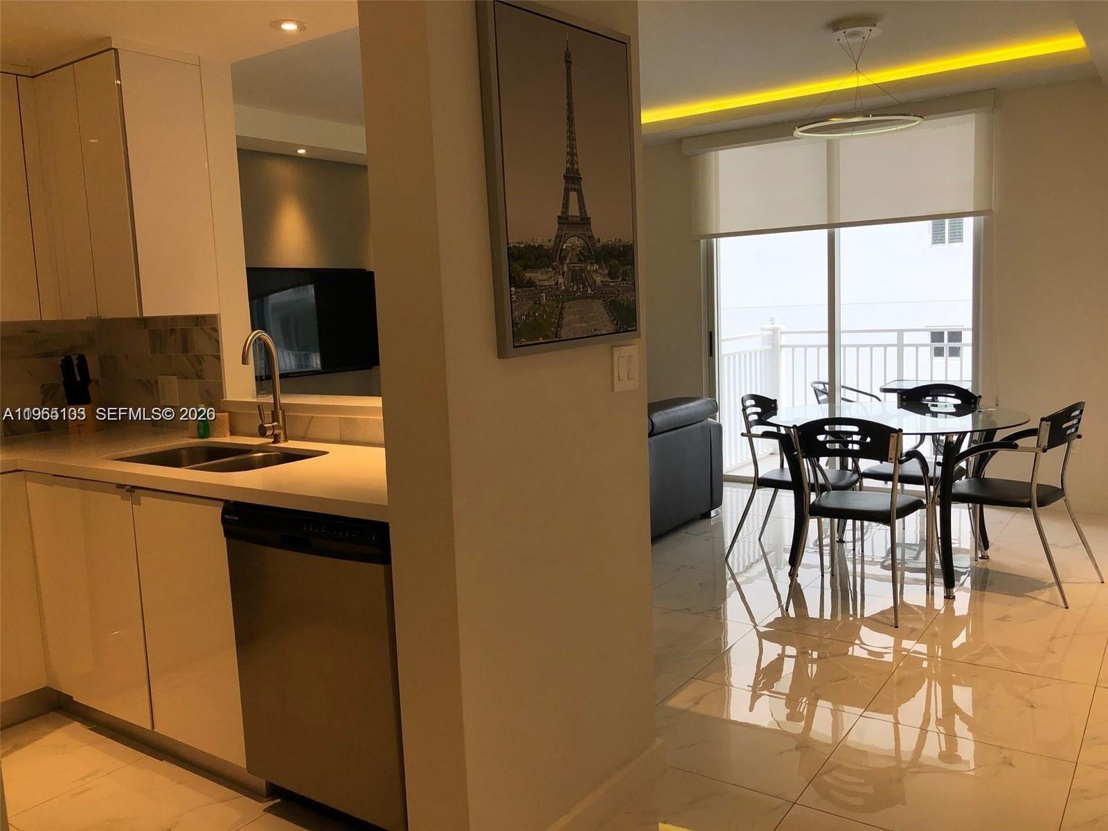 185 SE 14th Ter 2001