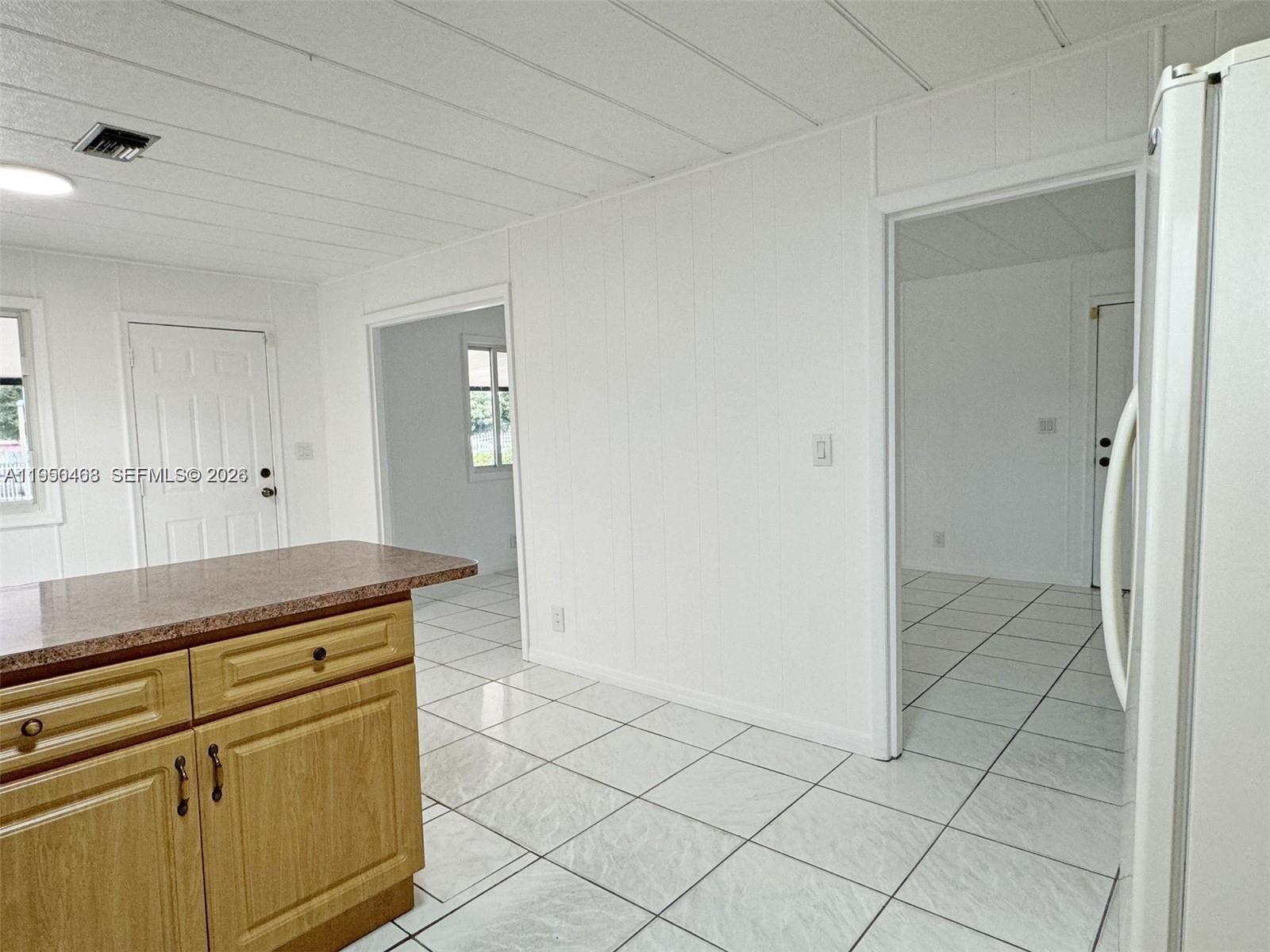 THE TROPICS AMD - Residential