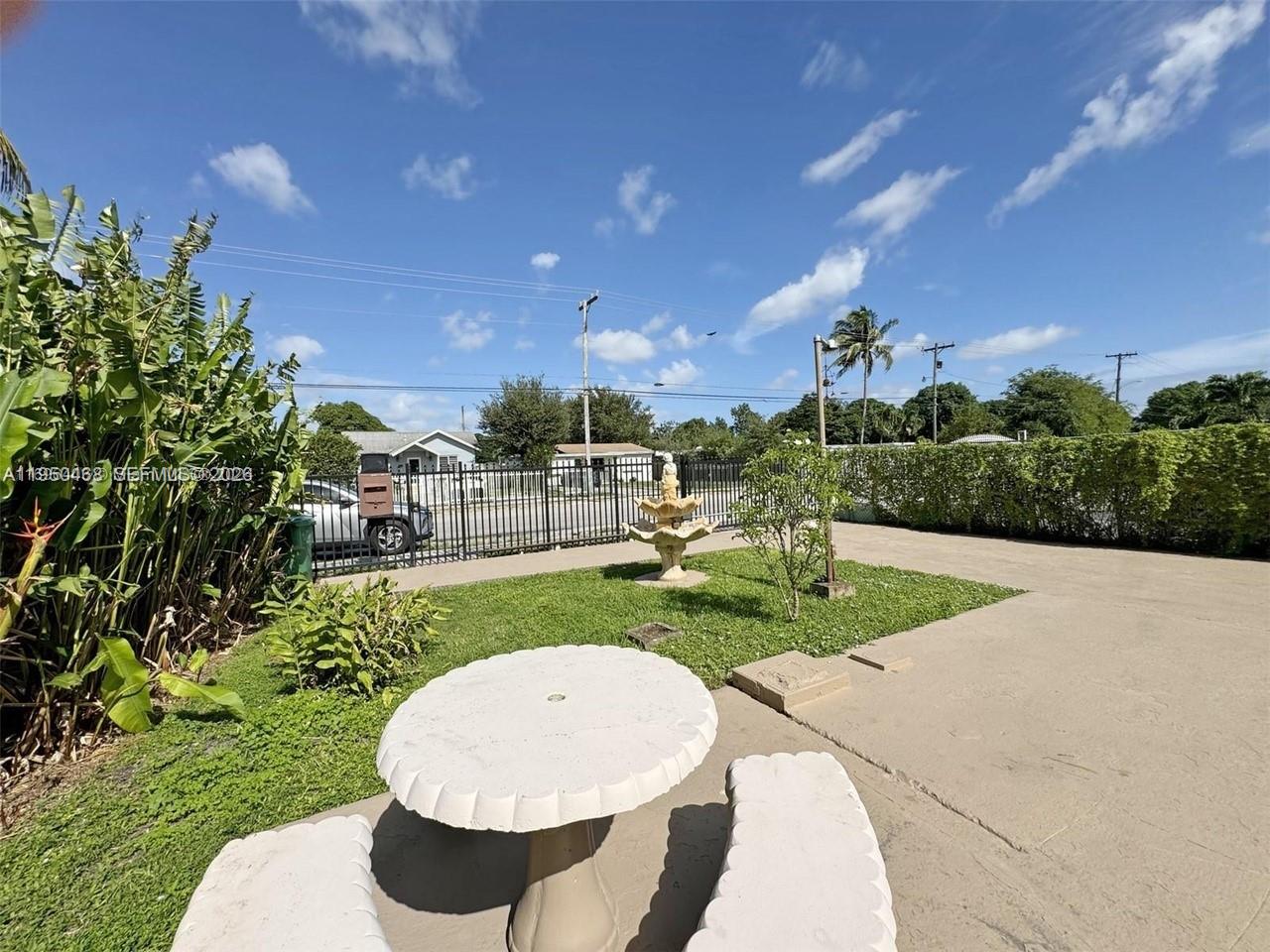 THE TROPICS AMD - Residential